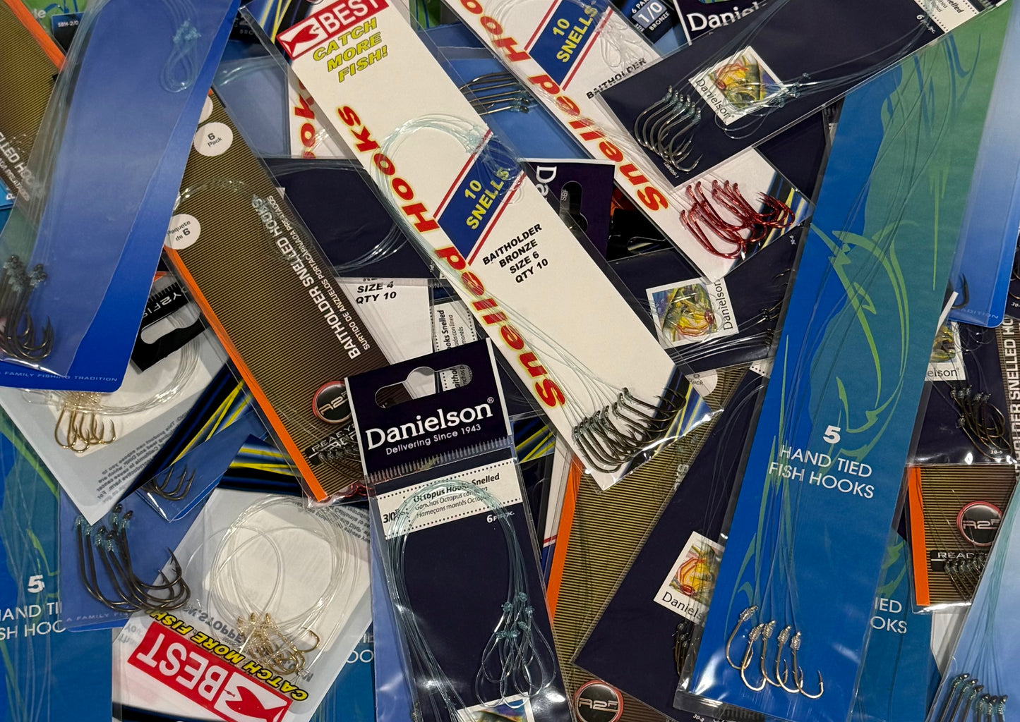 SNELLED HOOK ASSORTMENT 48 Piece / $.72 Each!