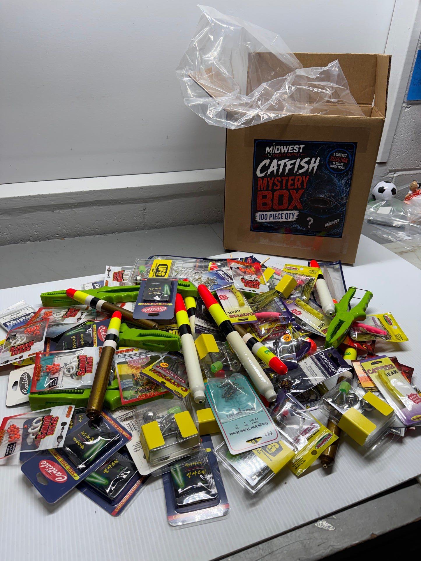 CATFISH WHOLESALE BOX  100 Piece / $.98 Each!