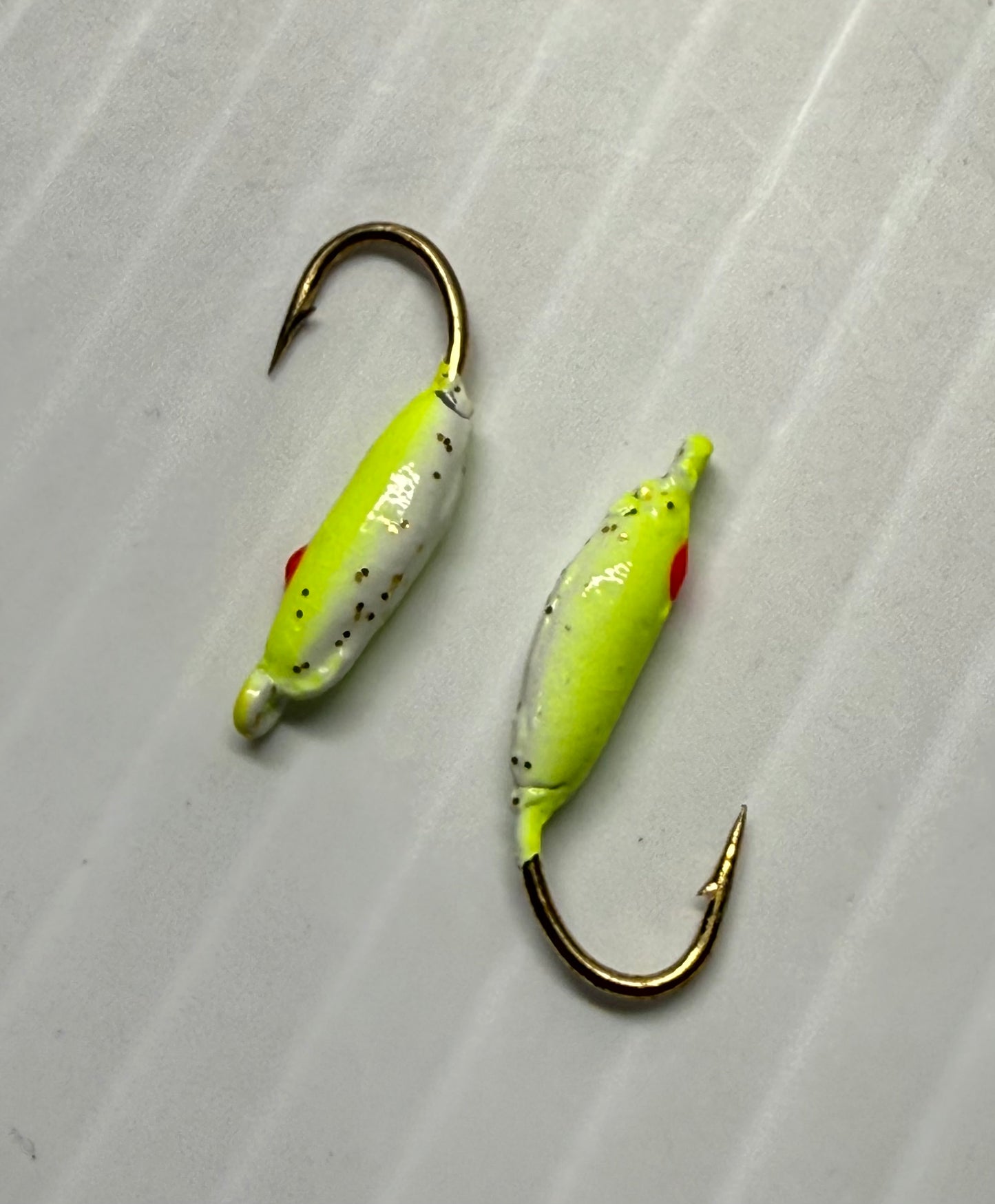 MOON STYLE ICE JIGS CHARTRUSE/PEARL Size 8 24 Piece / $.72 Each!