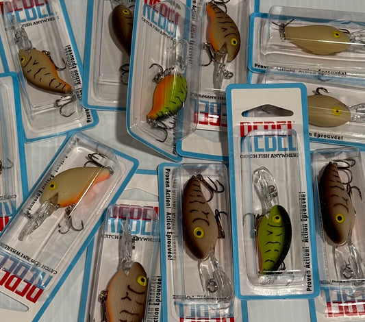 REBEL DEEP CB-B CRANKBAITS 12 Piece / $4.19 Each!