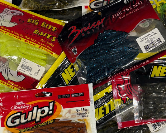 BASS PLASTICS ASSORTMENT 36 Piece / $1.99 Each!